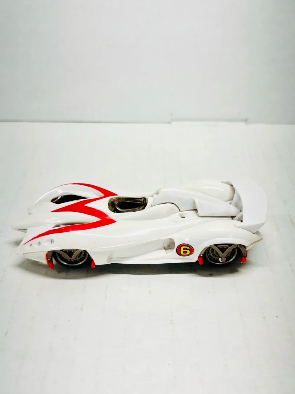 Hot Wheels Speed Racer PullBax Mach 6 Pull Back Car Sealed M5941 2008